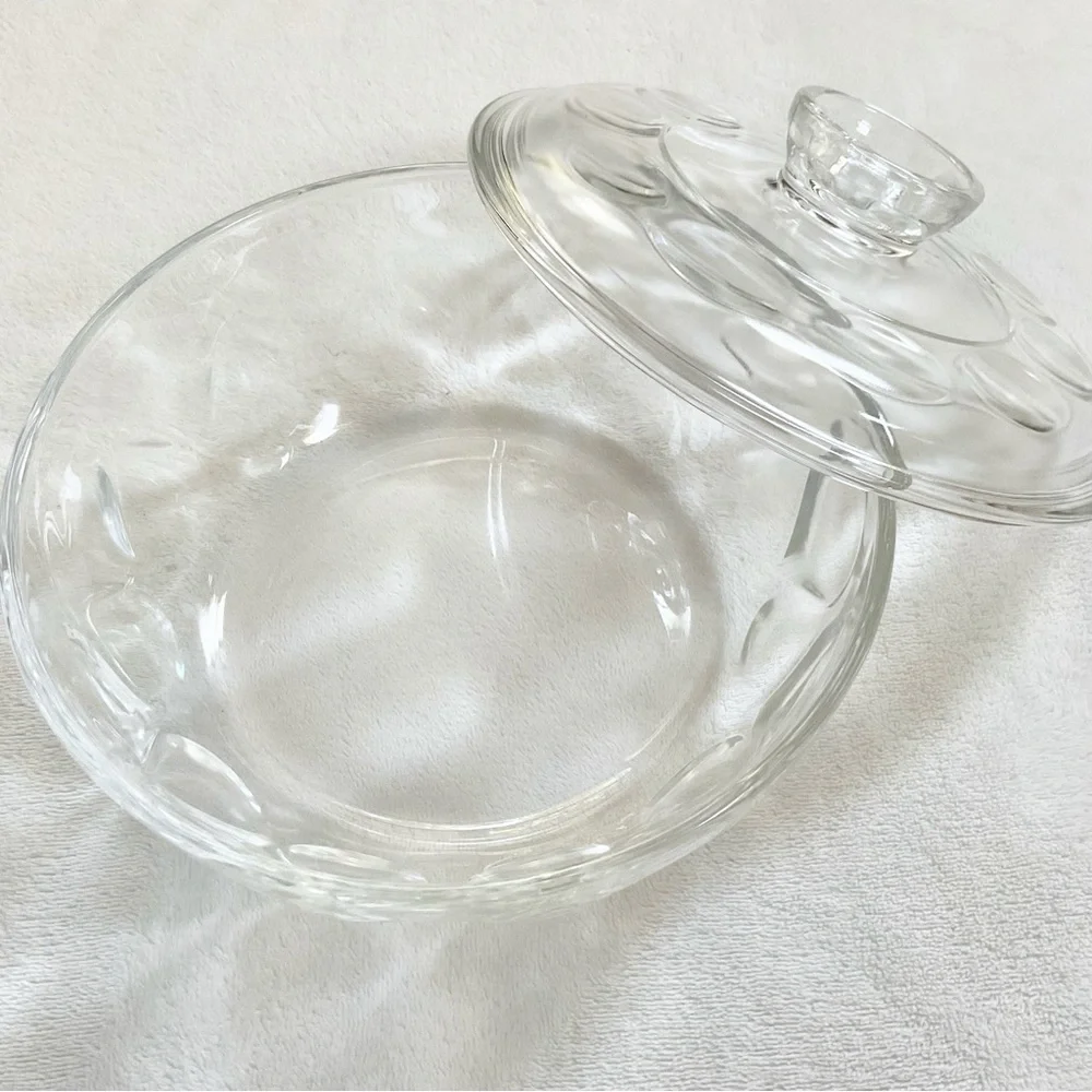 Vintage Pyrex Sculptured Clear Glass 1Qt Covered Casserole Dish w/ Lid
